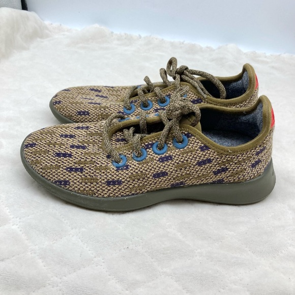 Allbirds Limited Edition The Met 150 Tree Runner Shoes - Picture 6 of 15